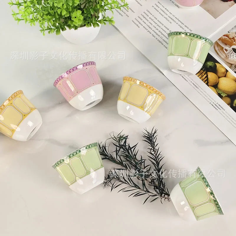 Exquisite Teacup Noble