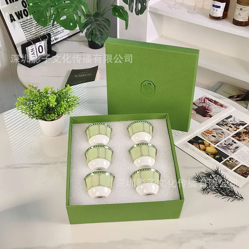 Exquisite Teacup Noble