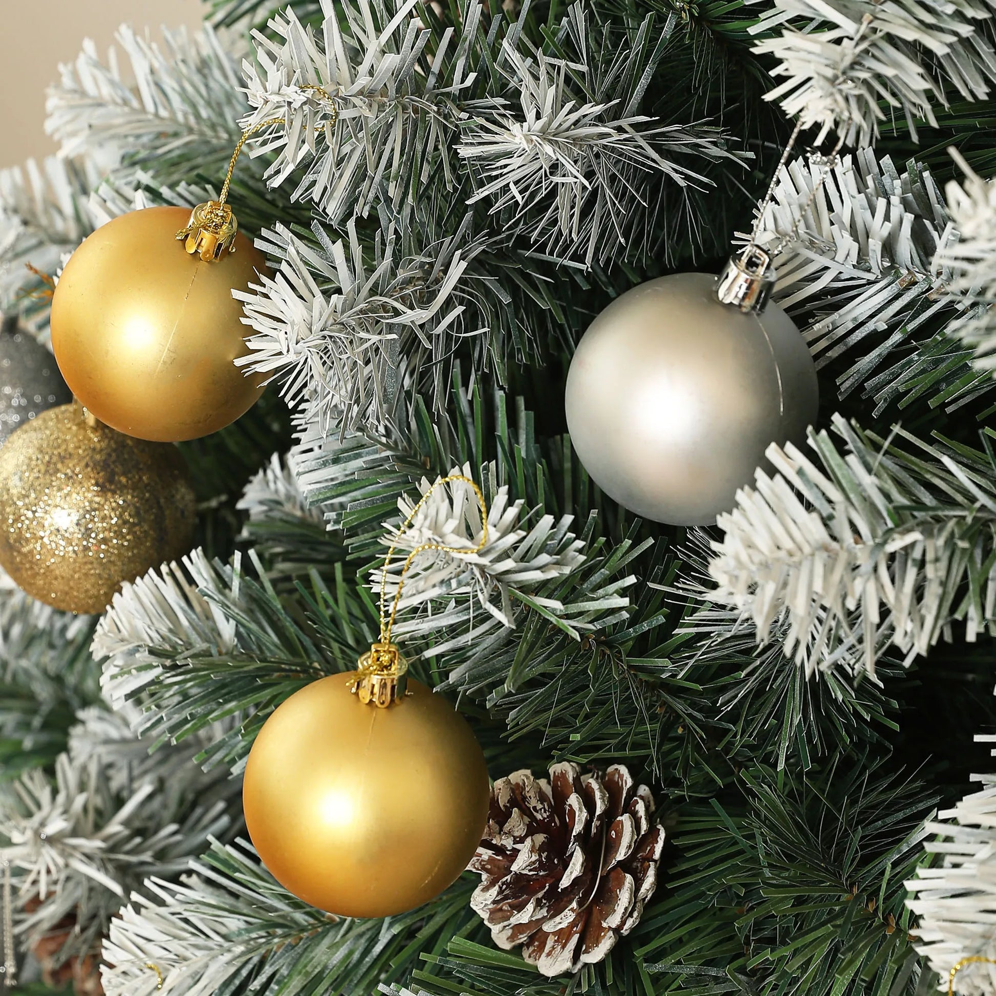 Pine Cone Tree Noble